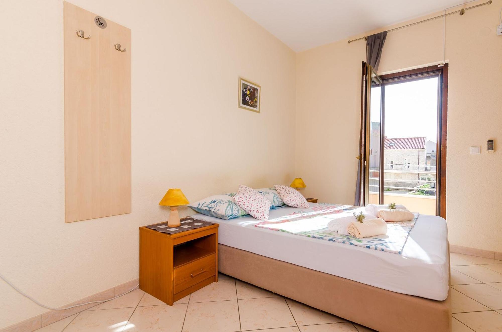 Guesthouse Somnium ツァヴタット 部屋 写真